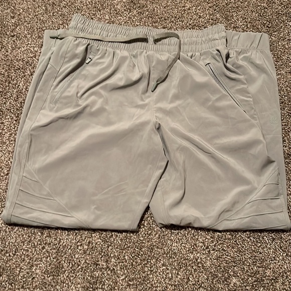 Workout joggers - Picture 2 of 3